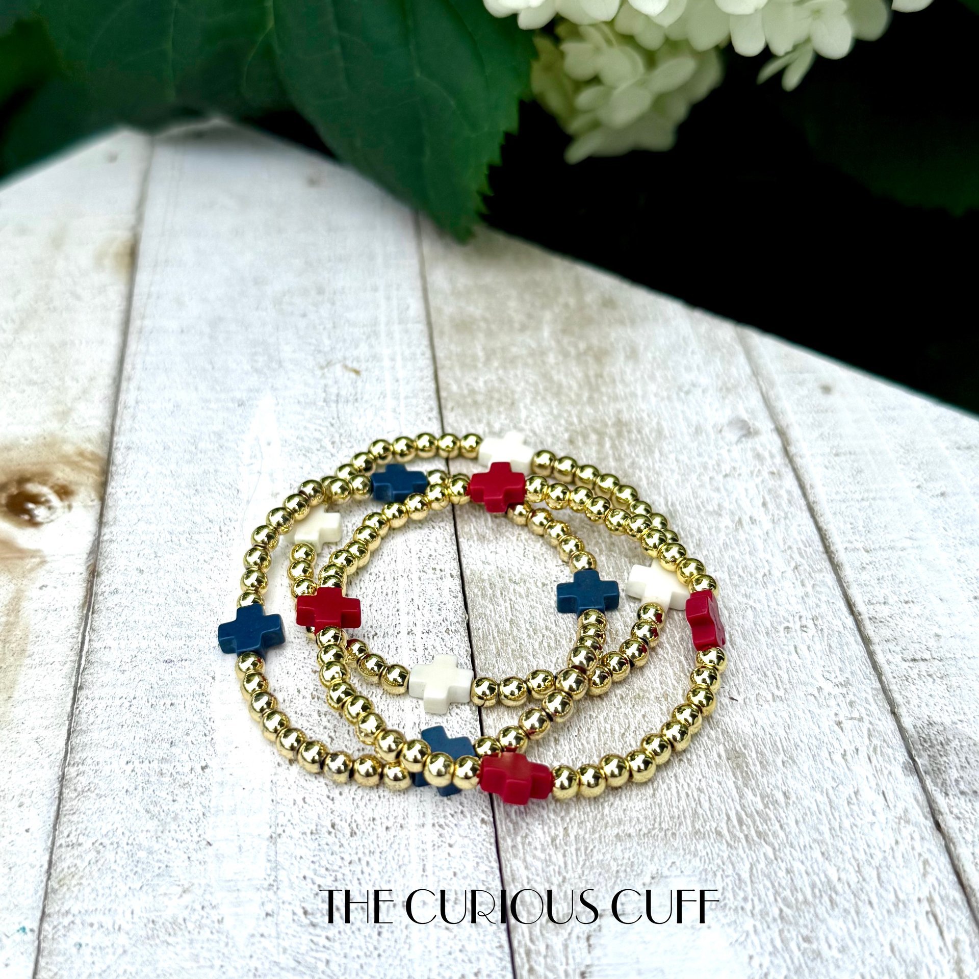 White & Gold Beaded Bracelet 