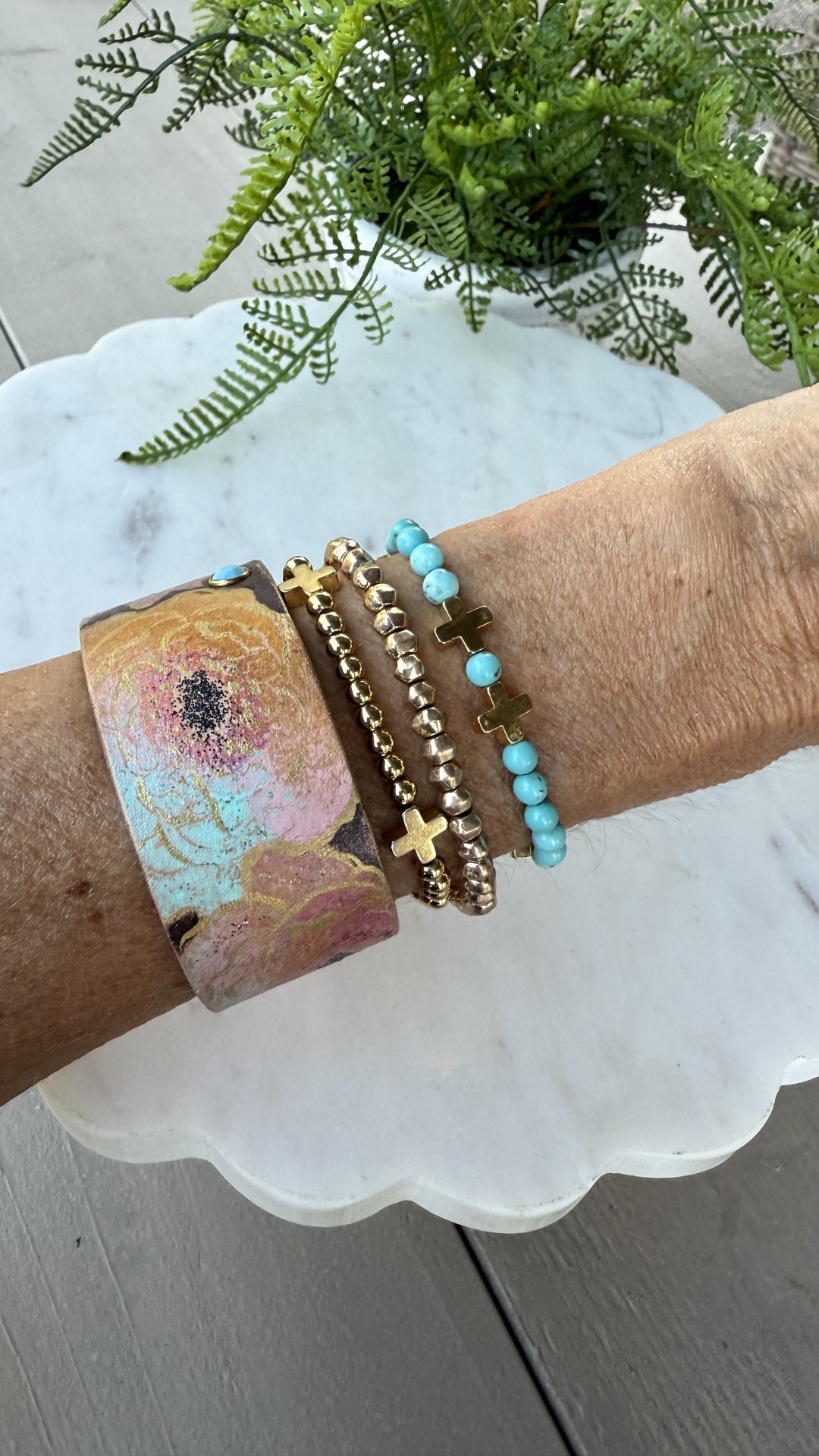 Turquoise & Daisies 