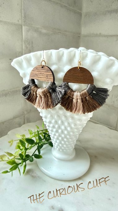 Shadowed Dune Fringe